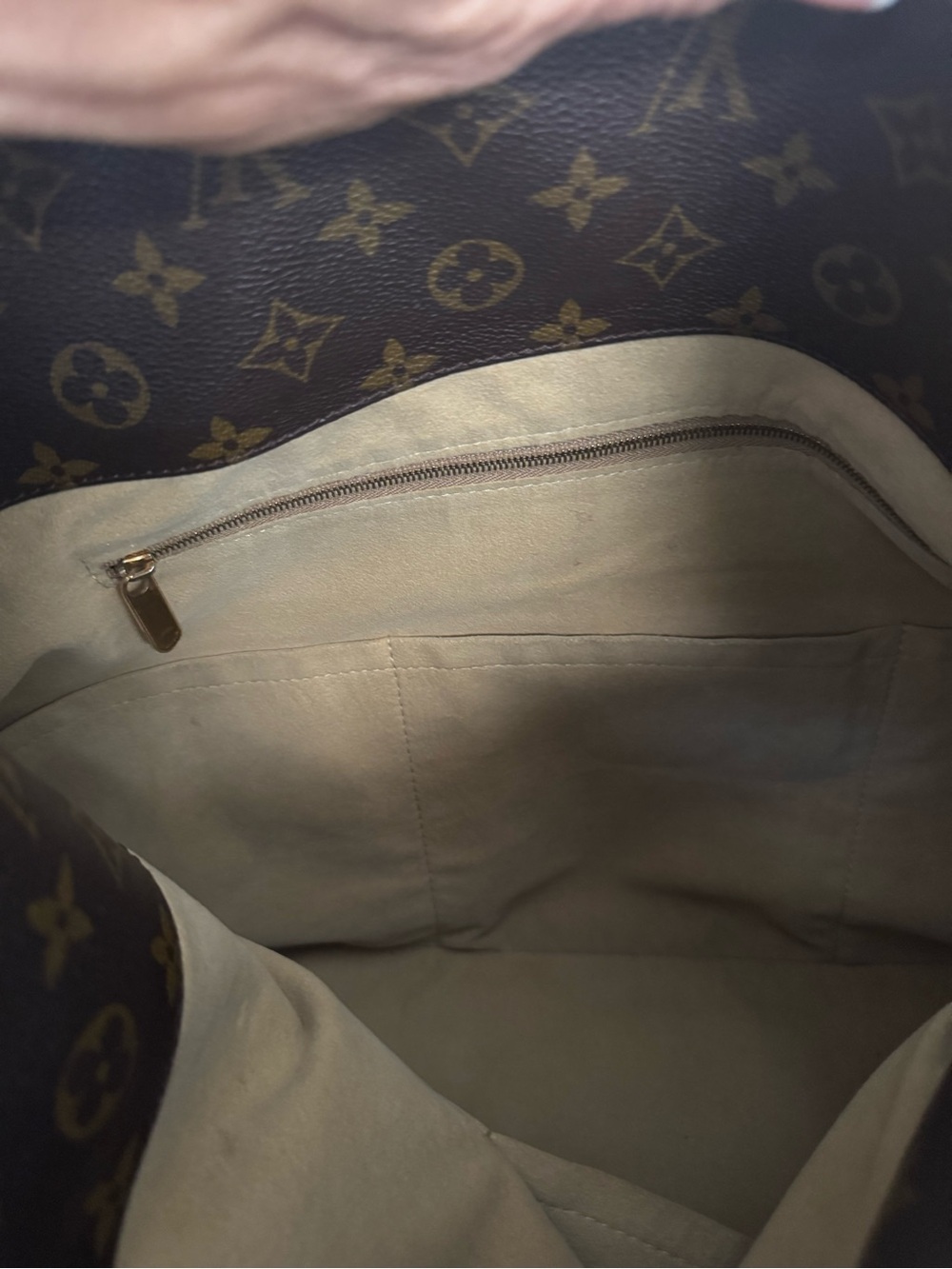 2010 Louis Vuitton Monogram Artsy GM Coated Canvas bag - Picture 12 of 14